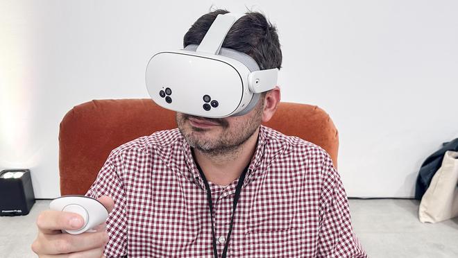 Meta Quest 3 VS Meta Quest 2 Review Amazing VR Devices